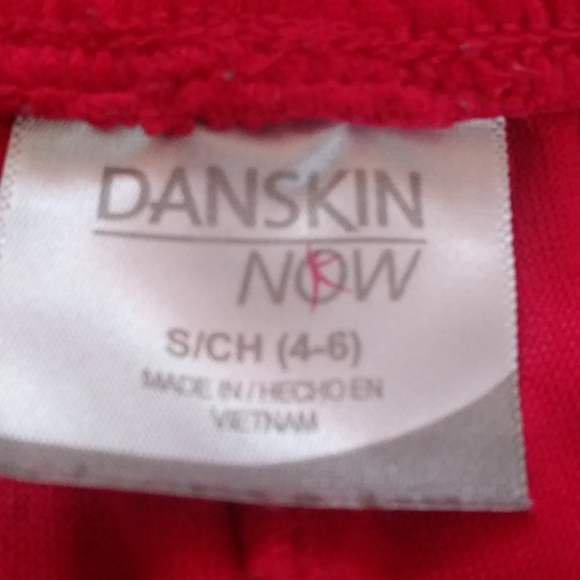 Girl's active shorts - Picture 2 of 2